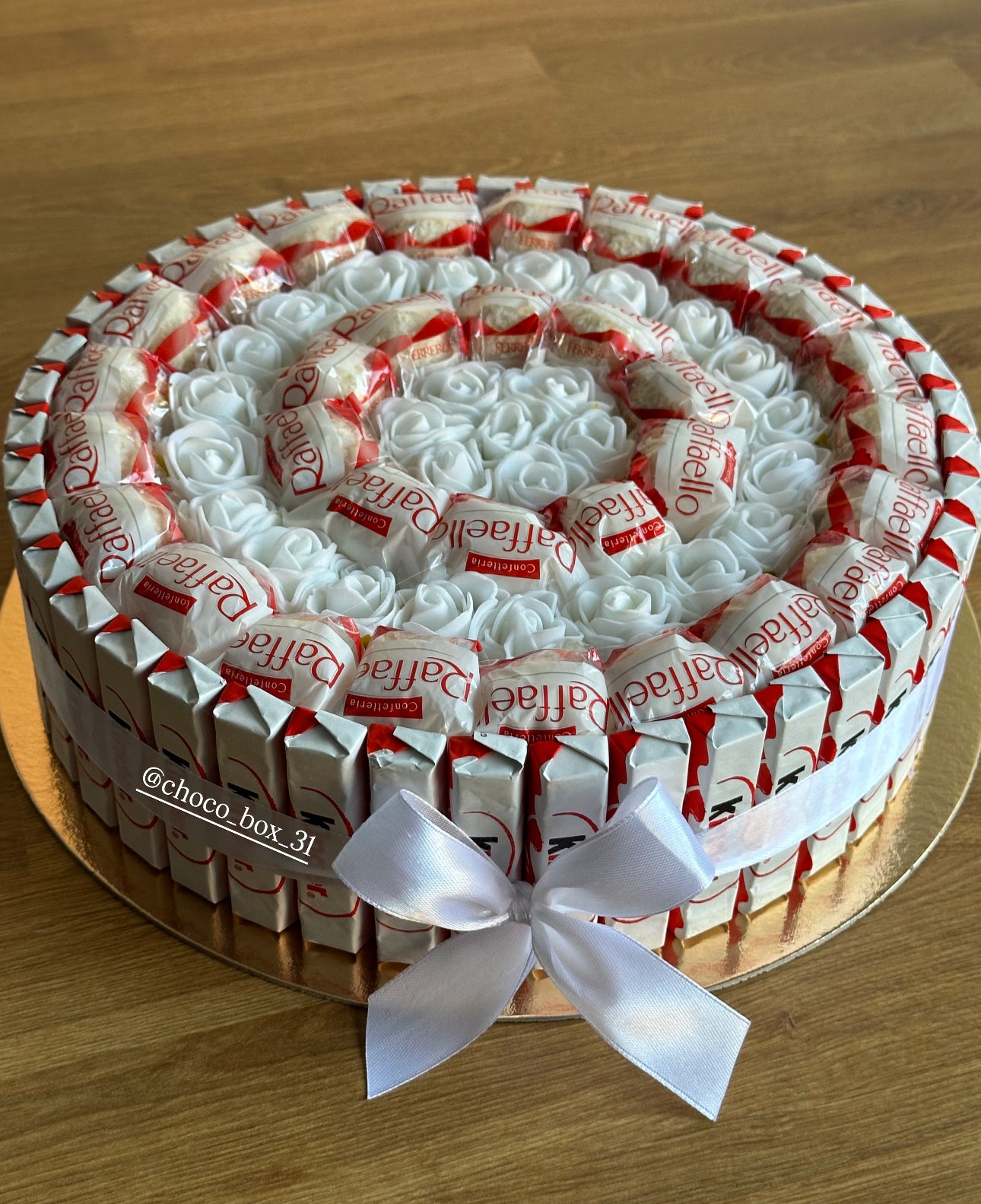 Box ronde fleurs & chocolat